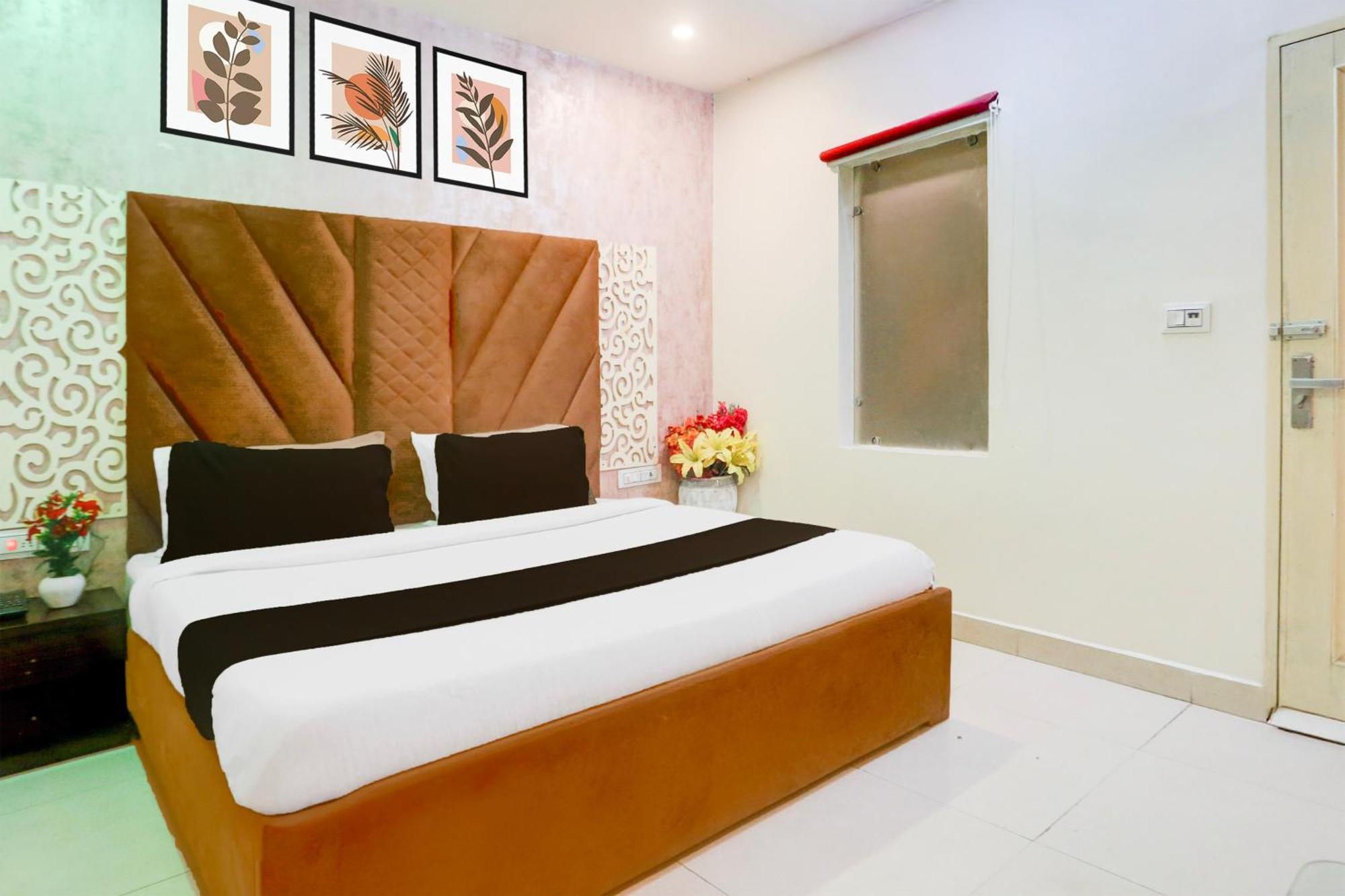 Super Collection O Roop Vihar Rohtak Formerly Hotel Maha Екстер'єр фото