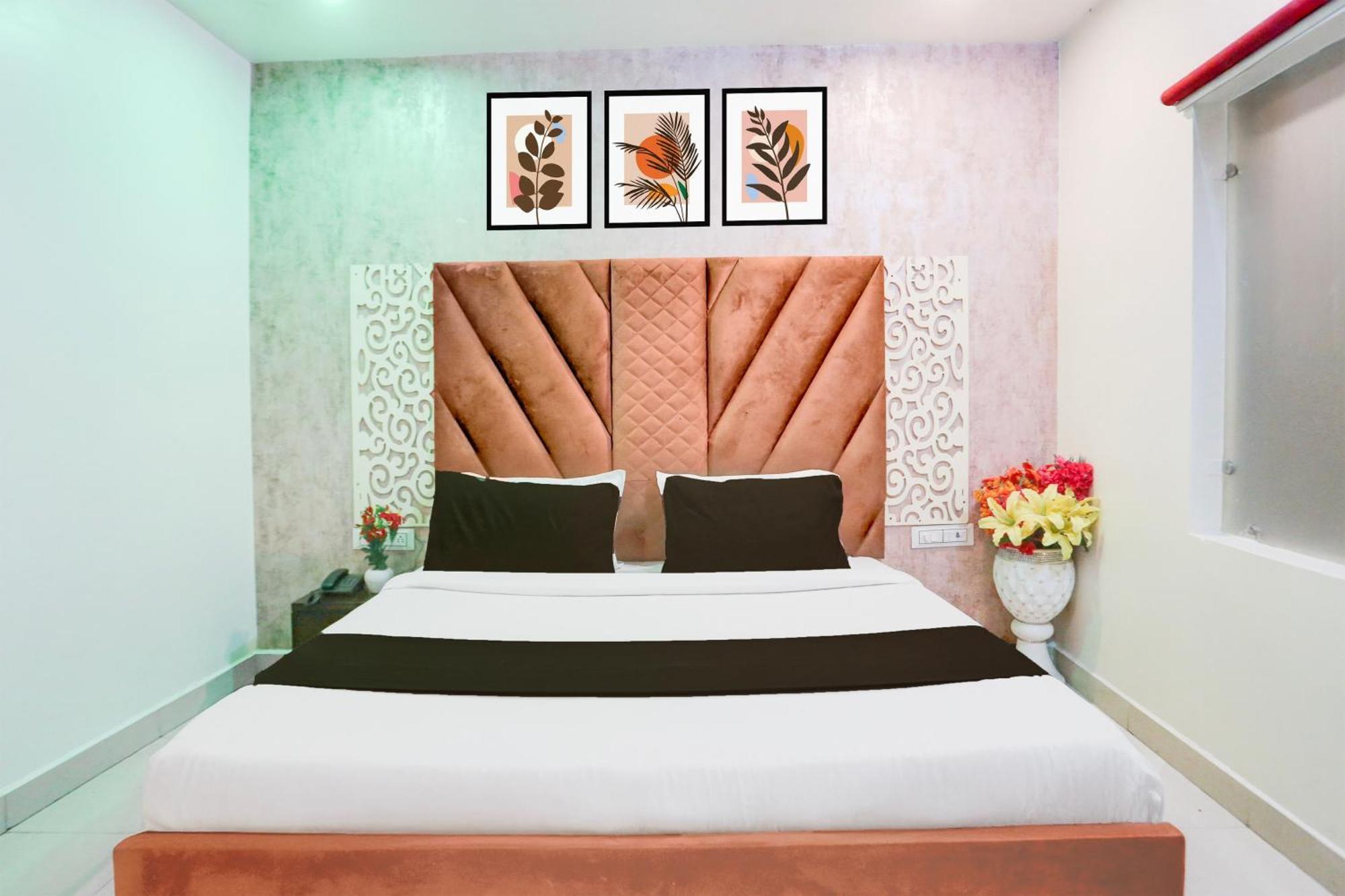 Super Collection O Roop Vihar Rohtak Formerly Hotel Maha Екстер'єр фото