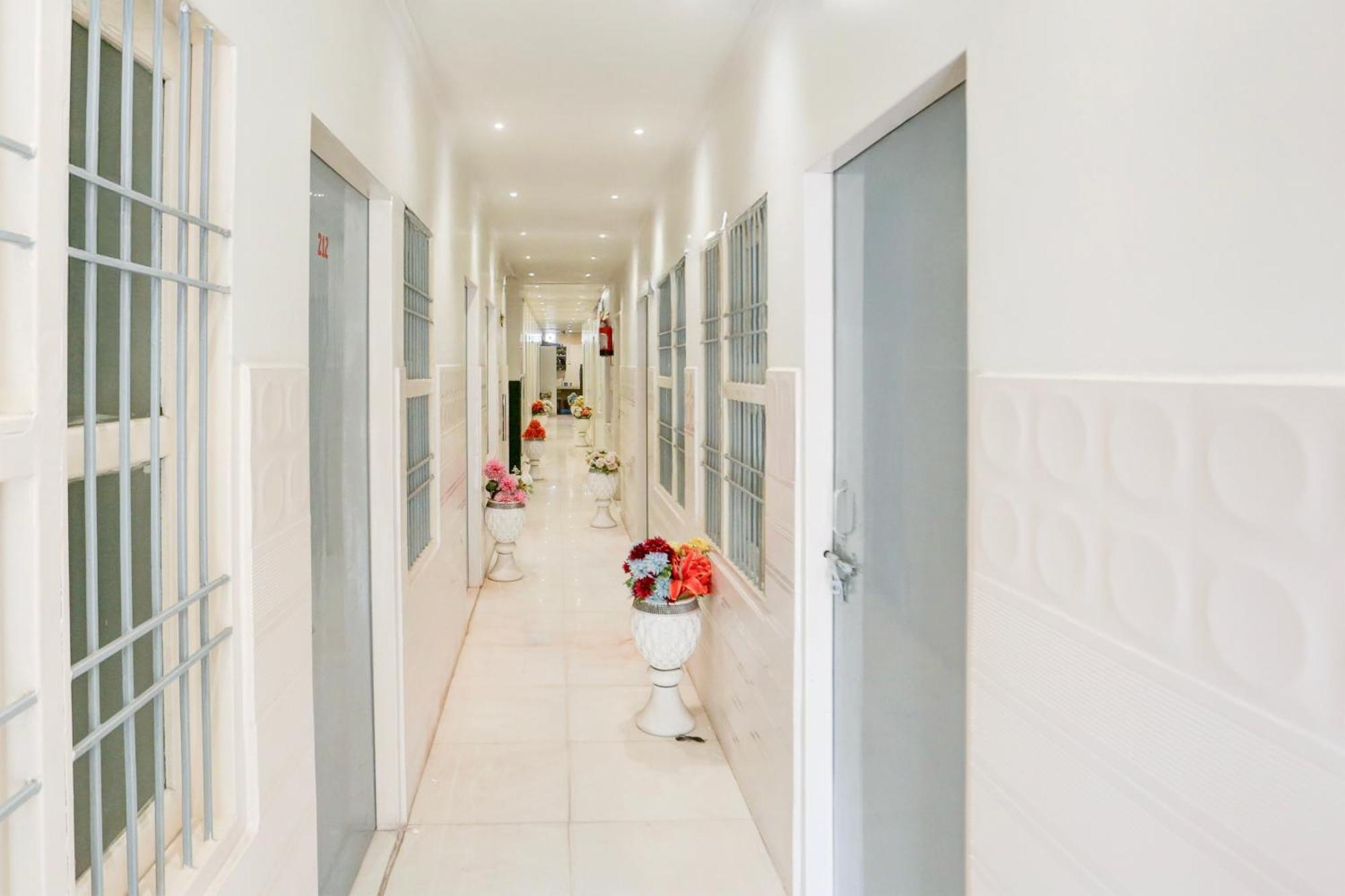 Super Collection O Roop Vihar Rohtak Formerly Hotel Maha Екстер'єр фото
